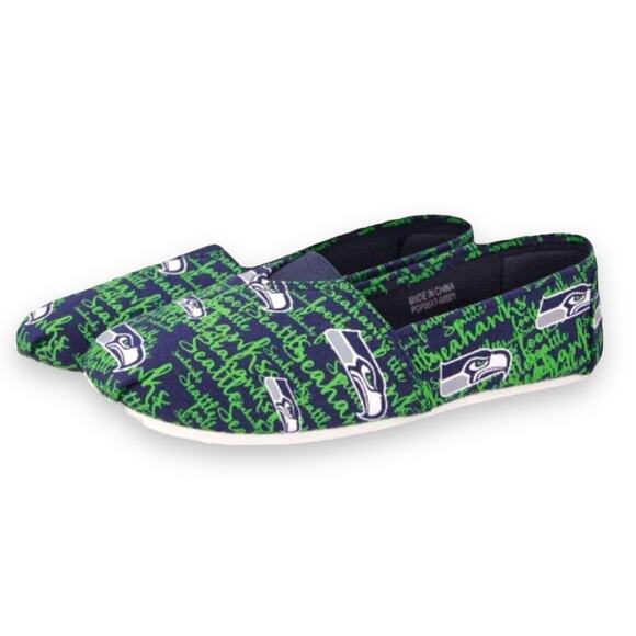 Seattle Seahawks NFL Slip On Flats Logo Round Toe - Picture 1 of 8